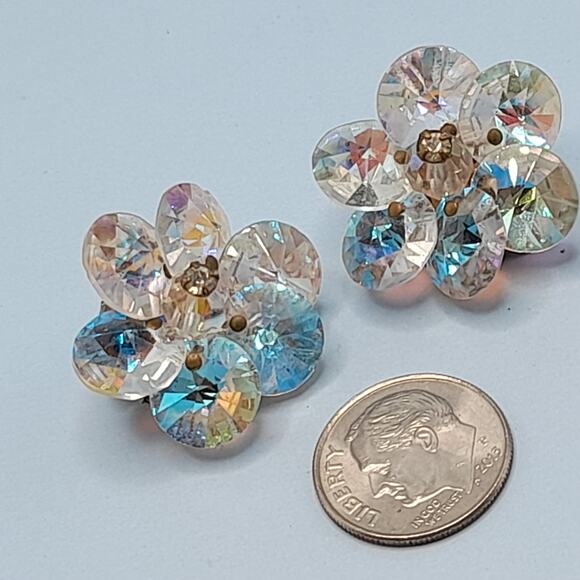 Vintage Aurora Borealis Clip-On Earrings Floral Crystal Beads 1950s Jewelry - Picture 7 of 11